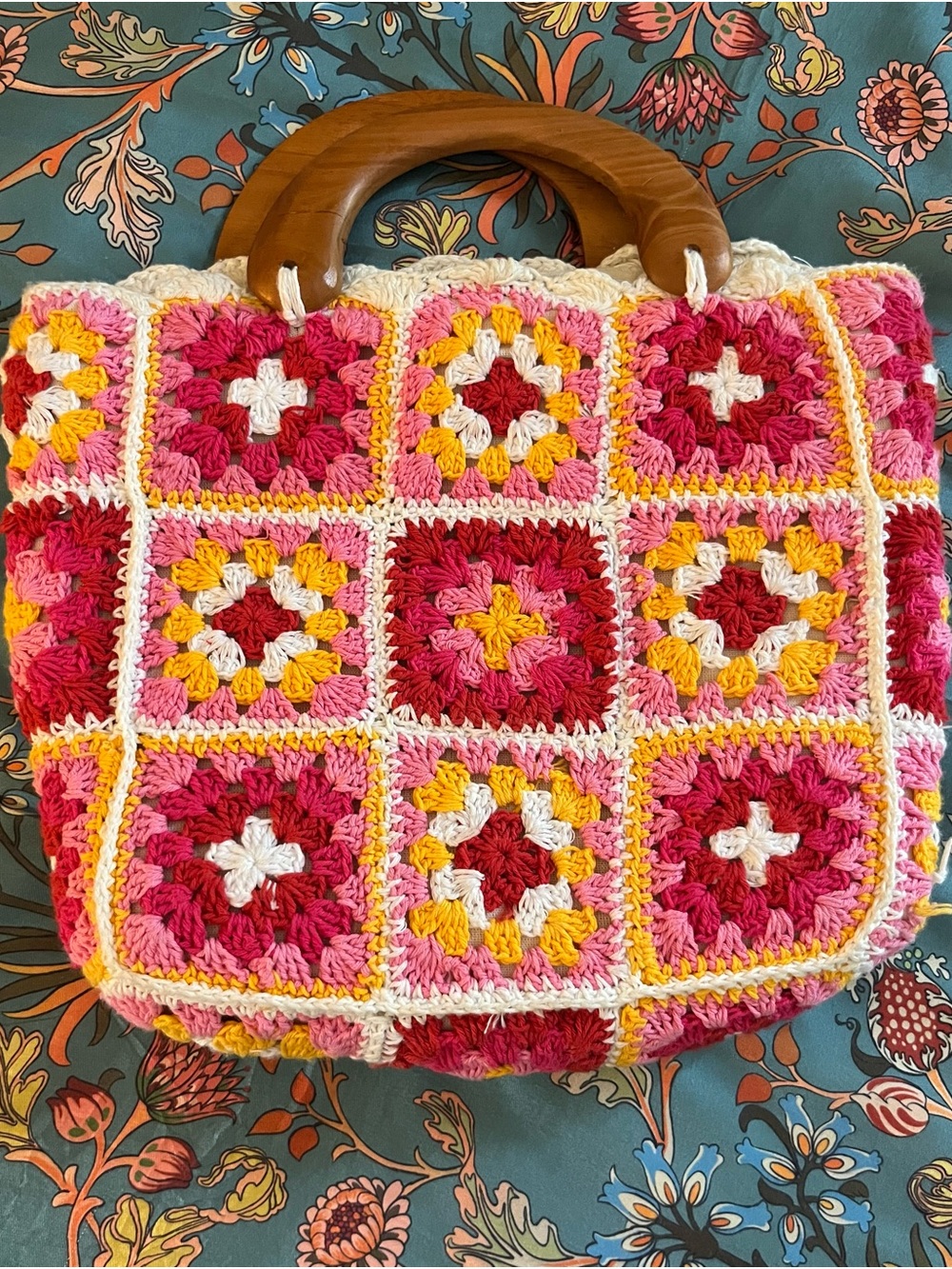 Crochet Granny Square Tote Bag with Wooden Handles - Pink Multicolor - Picture 2 of 2